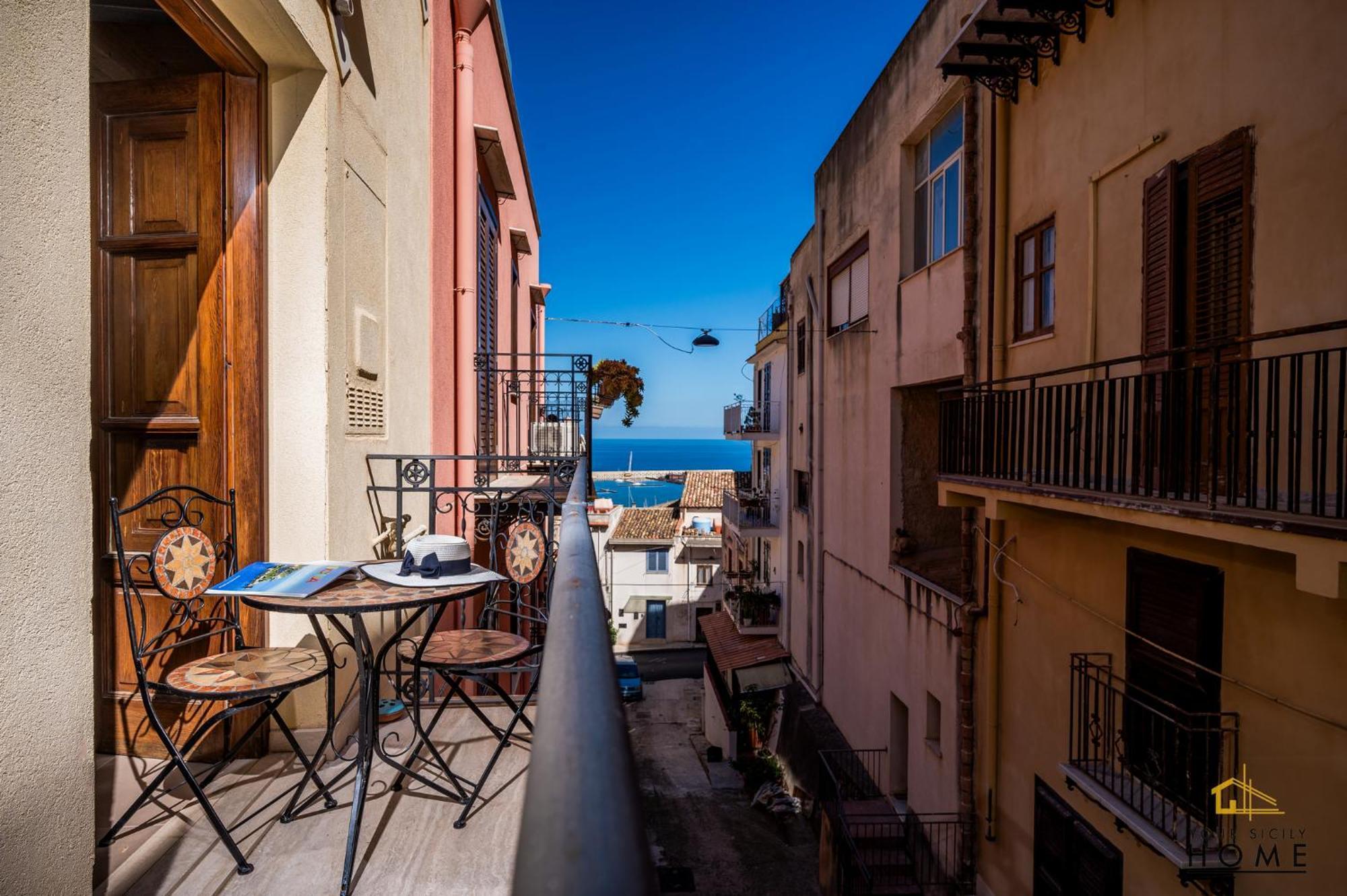 Casa Vacanze Peperoncino Кастеламаре дел Голфо Екстериор снимка